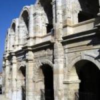 facade_amphitheatre.3408384a1cc108683a4abf3533c597f0168